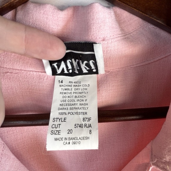 Vintage Pink Blouse 20 Embroidered Flowers Maximalist Coastal Grandma Cottage - Picture 3 of 13